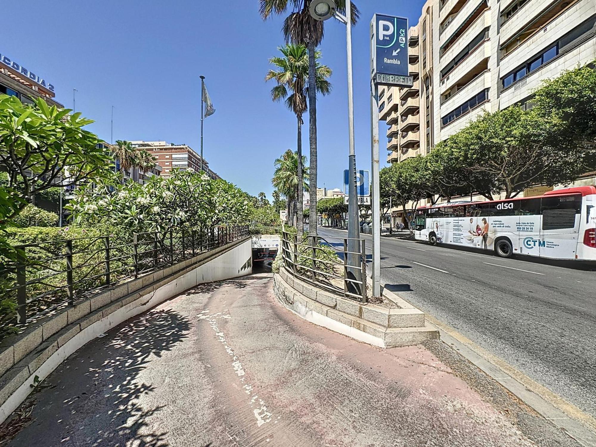 4 Parking Incluido *