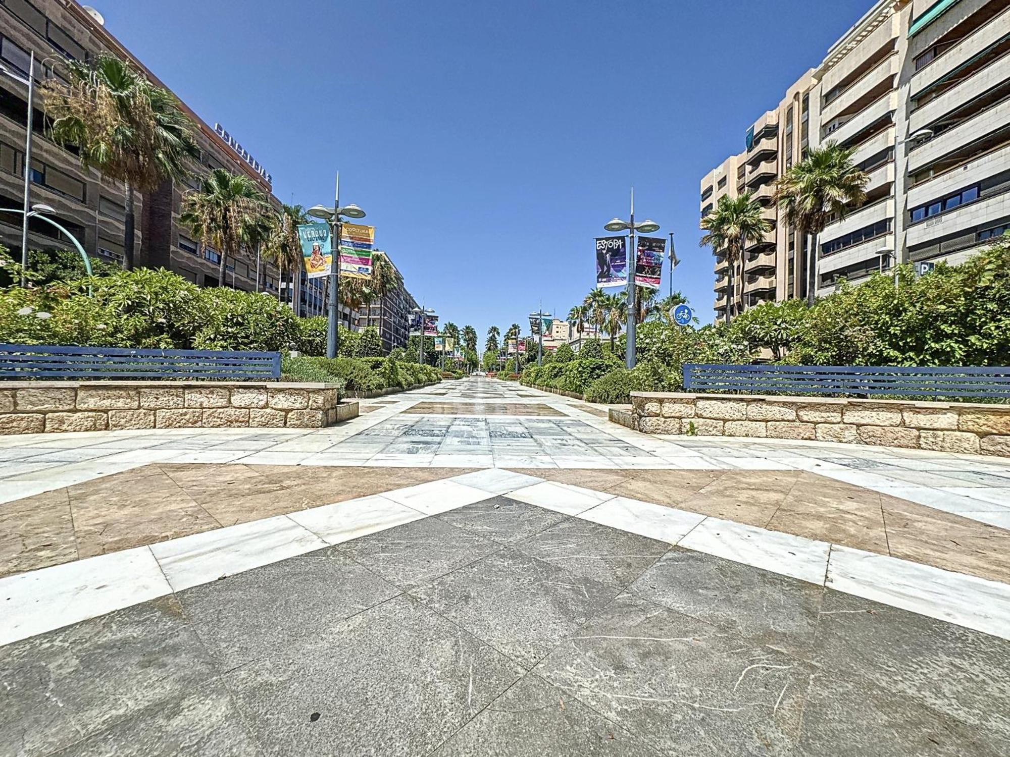 4 Parking Incluido Almería